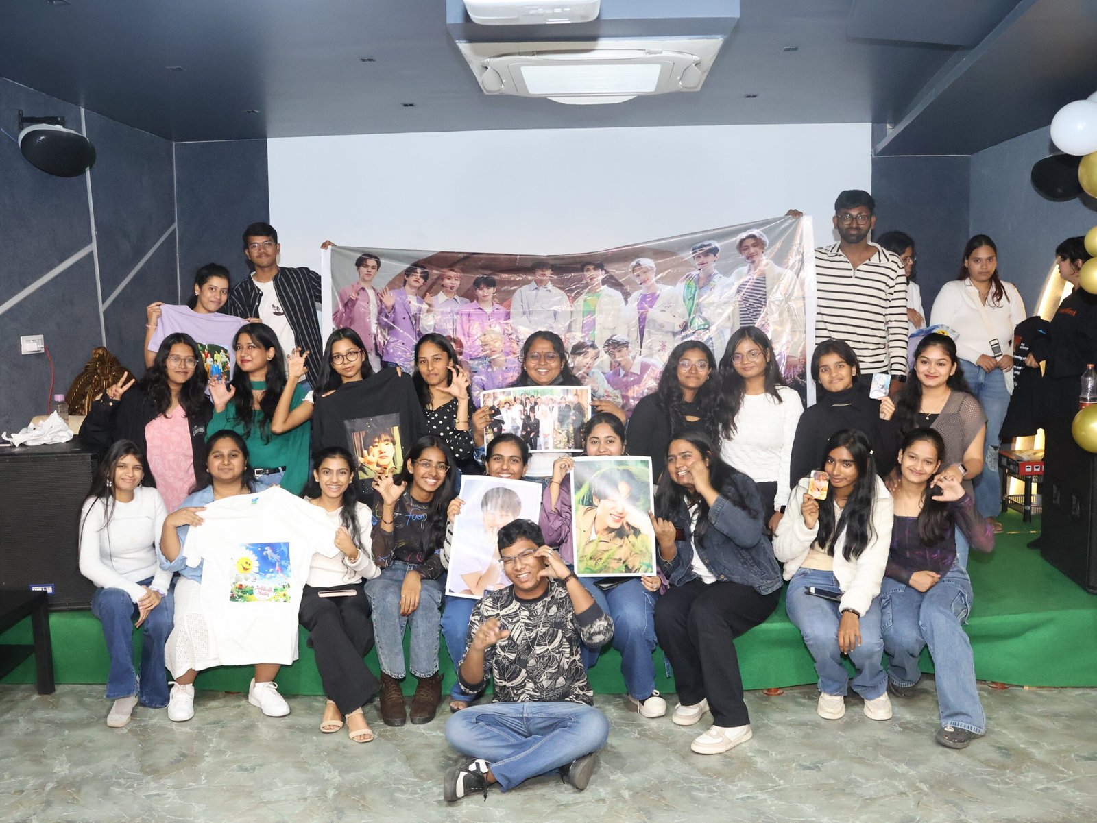 Image gallery marquee